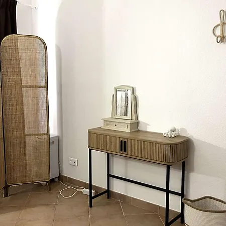 Saint-florent: 3 Pieces Climatise Avec Terrasse Et Piscine - Fr-1-650-39 *